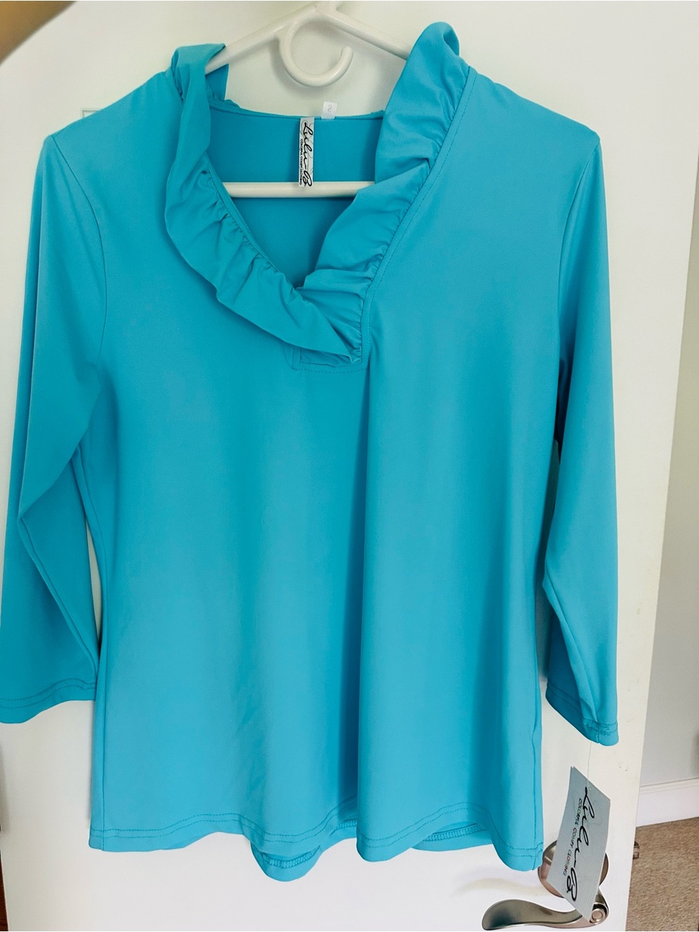 Lulu-B 3/4 Sleeve Ruffle Neck Top in Clear Turquoise small NWT